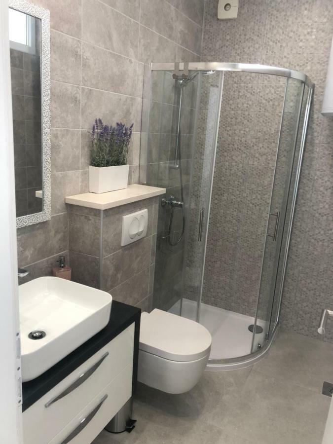 Bellevue Apartment